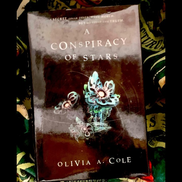 Book - Picture 1 of 1